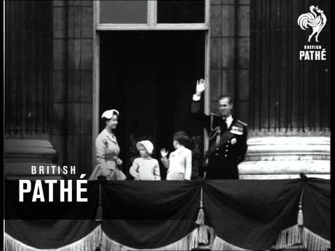 Selected Originals - The Queen Comes Home  (1954)