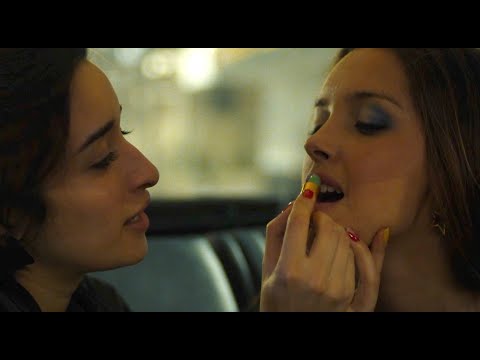 Papicha new clip official from Cannes - 2/3