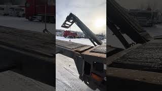 Купить полуприцеп низкорамную платформу B-XL STEERING AXLE + RAMPS 4200mm - Изображение 4 | Autoline LV Полуприцеп низкорамная платформа B-XL STEERING AXLE + RAMPS 4200mm | Изображение 4 - Autoline