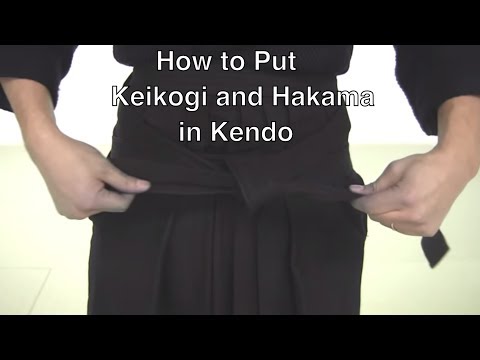 How to Put Kendogi and Kendo Hakama On (HD Quality)
