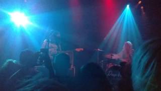 Deap Vally - Julian (Live @ Paradiso)