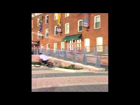 Chocolate Truck | iPhone 002