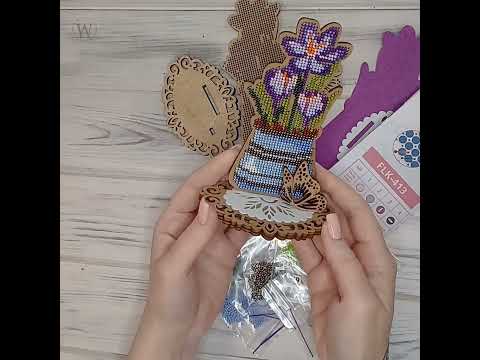 FLK-413 Набор для вышивания бисером по дереву фигурки с цветами Крокусы в горшочке - фото 1 - id-p2728517986