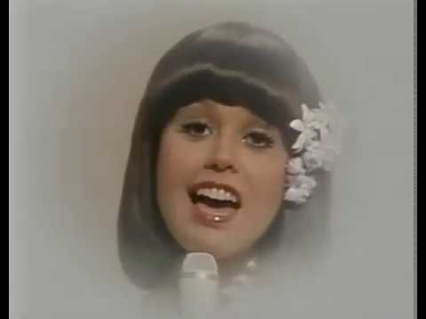 Marie Osmond - Paper Roses