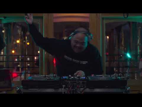 1999 WRITE THE FUTURE, I Know It's Late - DJ mix series featuring Invisibl Skratch Piklz