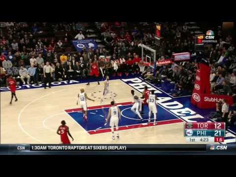 Sullinger drains his first bucket as a Raptor