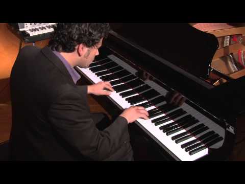 Intermezzo No. 4 de Luis A. Calvo. Interpreta Ernesto Bejarano.