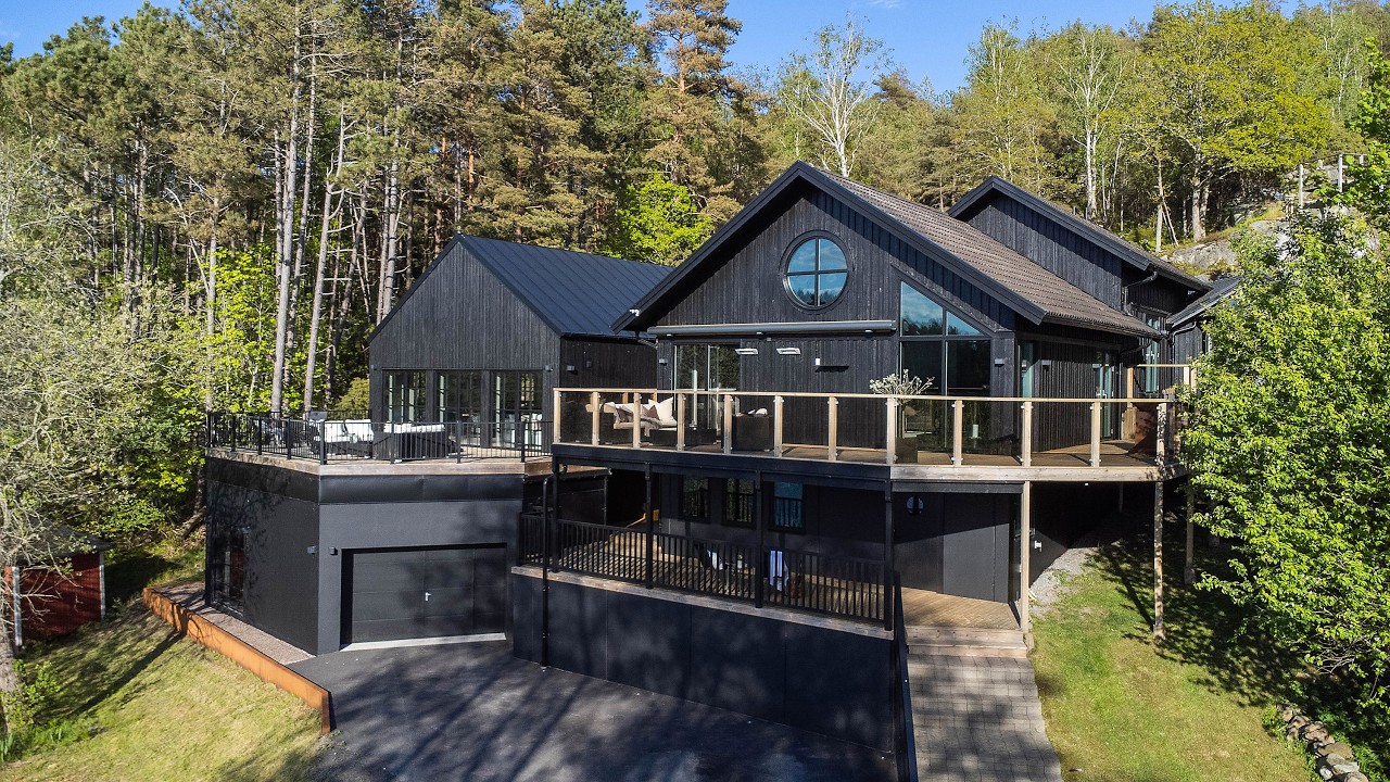 9 rum Villa på Tegelviksvägen 16 Starrkärr Stenungsunds kommun - video