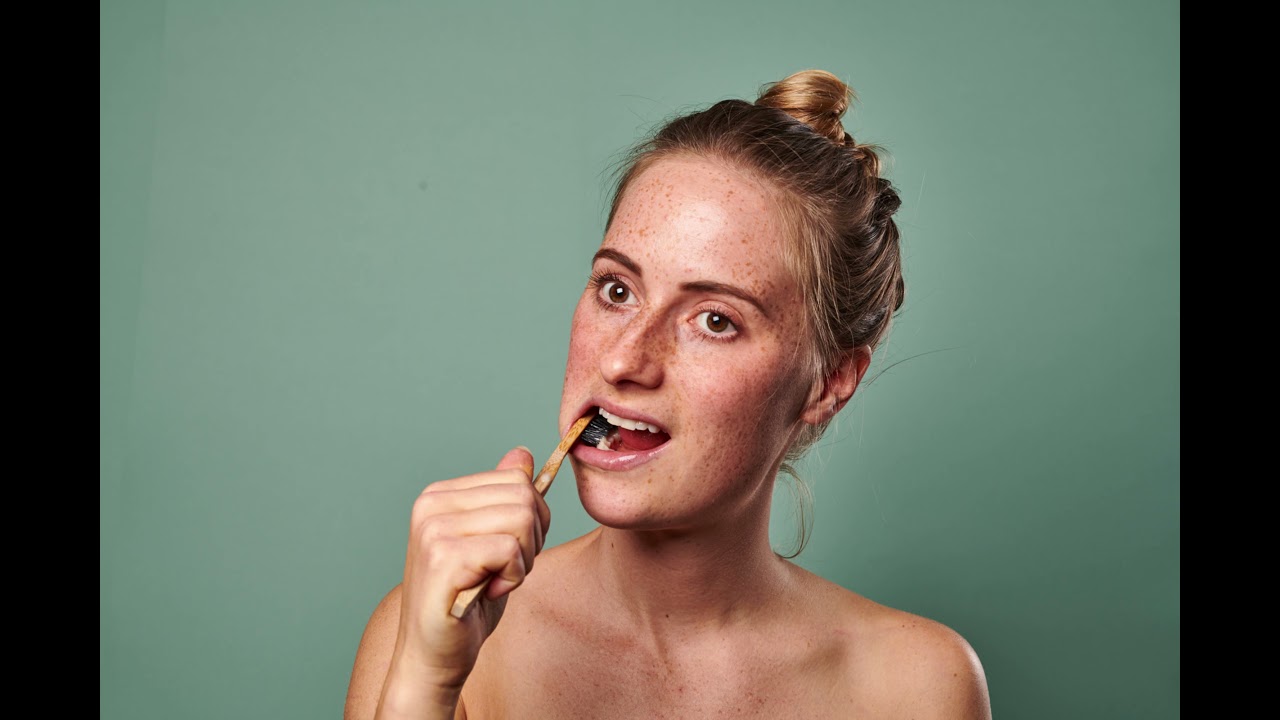 How to brush with the Denttabs toothpaste tab