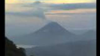 preview picture of video 'Costa Rica, La Fortuna and Monteverde Rain Forrest'