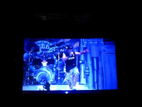 Iron Maiden - The Evil That Men Do [2011.07.21 - AECC, Aberdeen, Scotland]