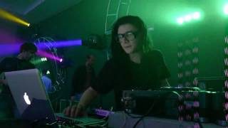 Skrillex - Pendulum &#39;The Island&#39; Mashup Live
