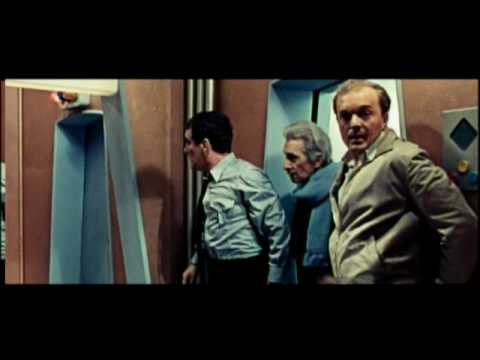 DALEK INVASION EARTH 2150 AD 00 - THEATRICAL TRAILER (1966).mpg