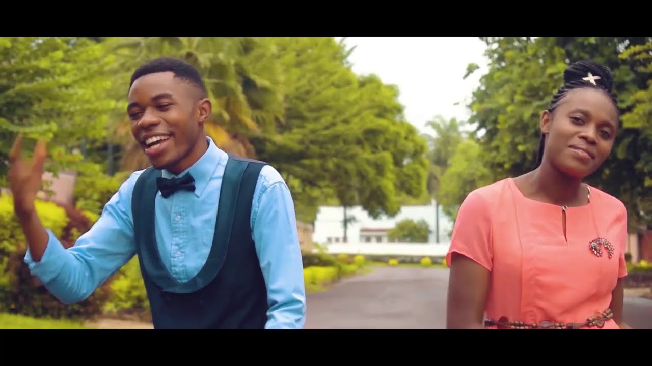 LA DIVINITE BY FR BILLY NUEE PRODUCTED BY MACPELA2021