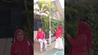 Download lagu Lomba Karoke Lagu Makassar 'Tenamo Ki Baku Ero' mp3 Download lagu Lomba Karoke Lagu Makassar 'Tenamo Ki Baku Ero' mp3