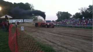 preview picture of video 'Tomac's Duramax Diesel Truck Pulling in St. Johns, MI 7-30-12'