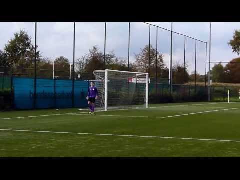 Kay Hilverink, wedstrijd 26-10-2013, Roda'46 C1 - A.V.V. Zeeburgia C2