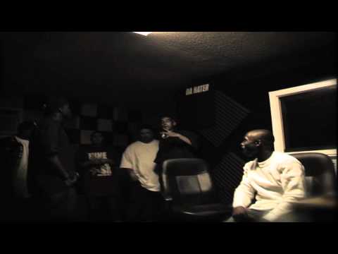 C--DUBB & T NUTTY OFFICAL VIDEO ( I GET SICK )DIR BY DOONWORTH