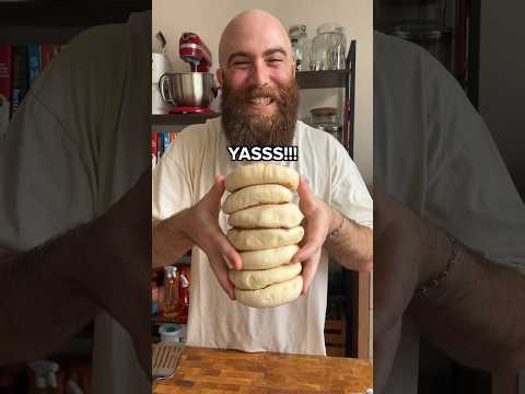 Nothing can beat a freshly baked pita, that’s a fact #shorts