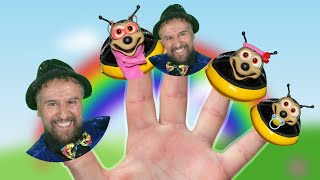 Ladybug Finger Family Song | Beepmore