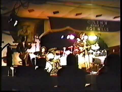 Brian Parton & The Nashville Rebels - Lips Like Sugar - Cains Ballroom 1997