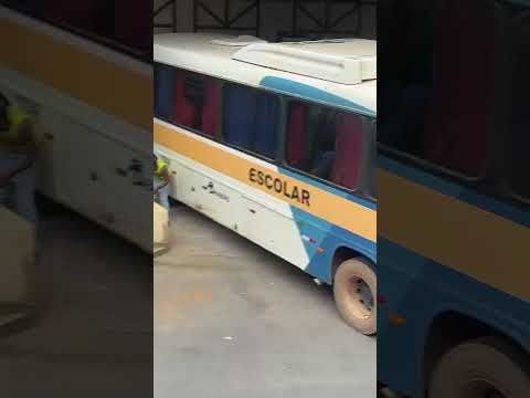 Perigo na rodoviária de Domingos Martins.