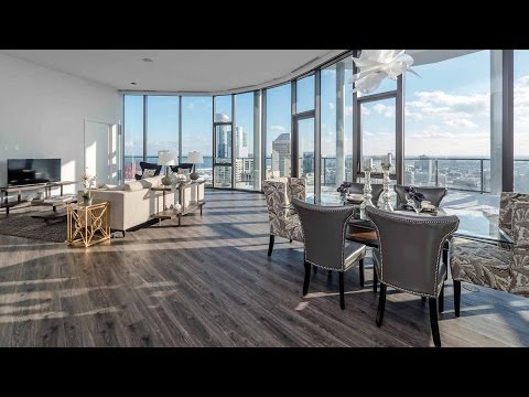 A spectacular South Loop penthouse apartment at the new 1001 South State