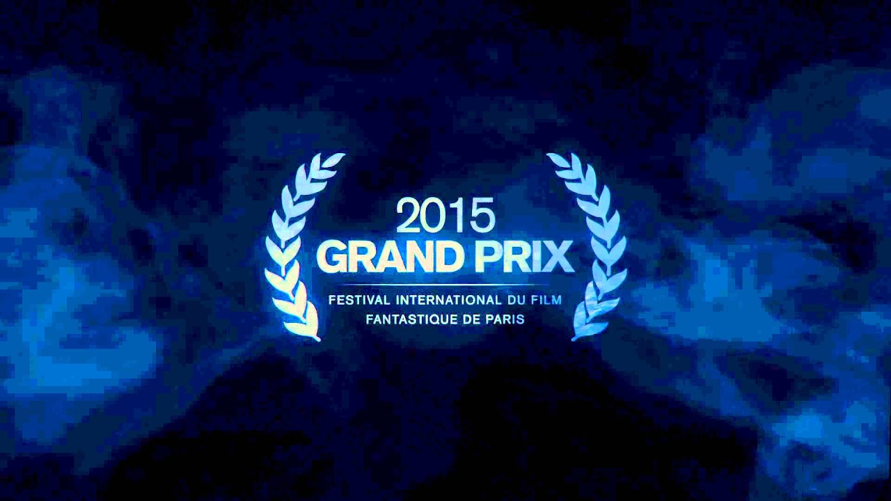 Miniature de la vidéo Don't Grow Up / Don't Grow Up (Alone) (2015) - Trailer (French) du film Alone