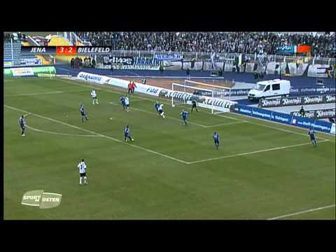 Matchday 17 of the 3rd League season 11/12 FC Carl Zeiss Jena - Arminia Bielefeld