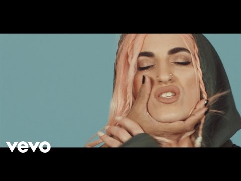 Roshelle - What U Do to Me (Official Video)