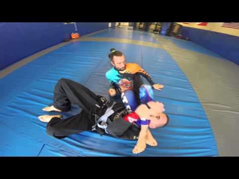 Sweep from Delariva to Side / Arm-Bar / Triangle Combo!