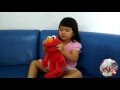 Elmo Sit And Giggle