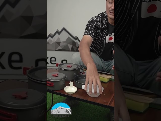 Vídeo relacionado con Dioche Cantimplora Portátil, Botella de Aluminio Ligero, Juego De Utensilios De Cocina con Tapa para Acampar, Senderismo, Supervivencia Y Aventuras Al Aire (3)