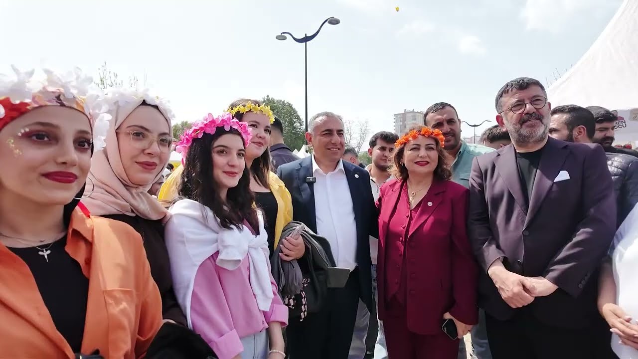 Portakal Çiçeği Karnavalı Tüm Enerjisiyle Devam Ediyor