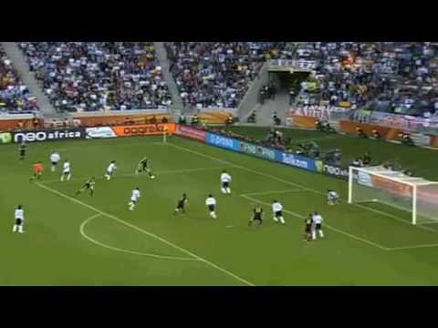 John Giles and Ronnie Whelan dispel the holding midfielder myth.avi