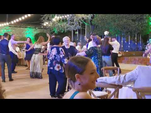 Dasem Shqiptare - Denisa Gjezo