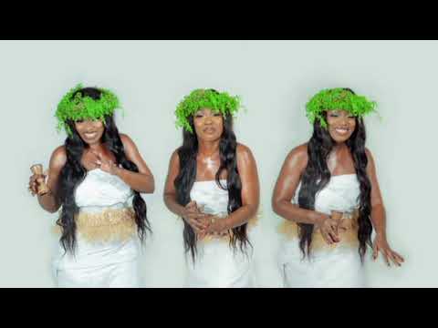 Onimbè R'ignowé, création originale par Prisca Along.