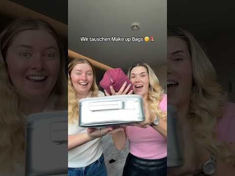 I'm so excited for @PaulaWolfOfficial Make up with my Make up Bag 😂😍💄