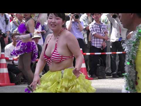 お宝動画ちゃんねる : 【動画】【４Ｋ】神戸まつり　神戸サンバチーム　１０代から２０代女性たちのはつらつ笑顔