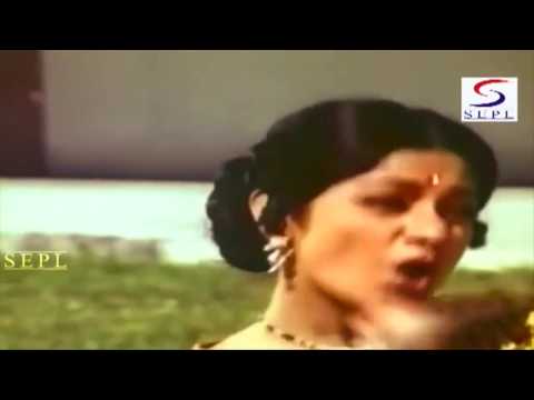 Taji Taji Lelo Bhaji - Asha Bhosle | 1978 | Parikshit Sahni, Mithun Chakraborty.