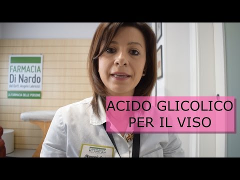 Su pigmentary nota vicino Crema per il viso con posti di pigmentary