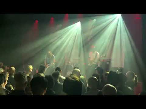 Innes Sibun and band playing Crest of a Wave at Hedon Zwolle Holland