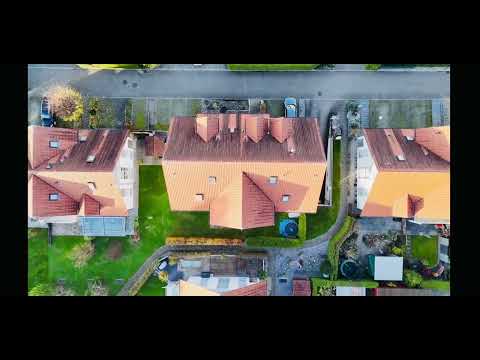 Stilvolle Dach-Maisonettewohnung in beliebtem Wohnquartier in Erlen (TG) zu kaufen.