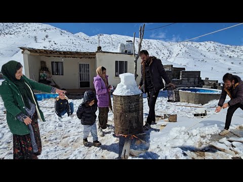 Survival Masterclass: How Nomads Harvest Water from Blizzards