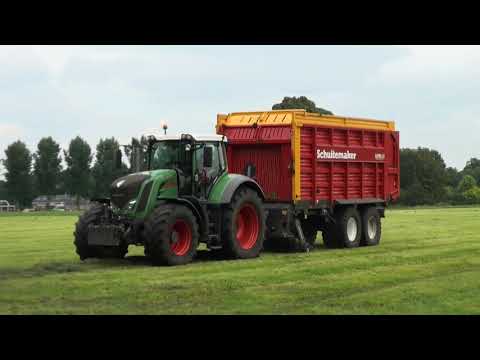 Van Rulo 2 fendt's+schuitemaker opraapwagens pick up grass  12-8-2021 #trotsopdeboeren