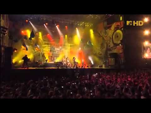 The Pussycat Dolls - Buttons (Live @ Malaga)