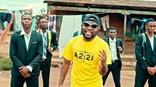 Download lagu Undibwezele- Azizi- () mp3