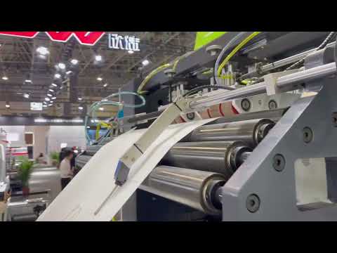 Saco de papel de compras totalmente automático RKHF-330T com máquina de alça torcida funcionando em exposição