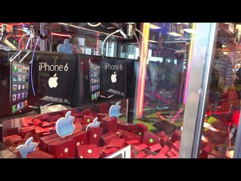 Winning a MYSTERY BOX From IPhone CLAW MACHINE!!