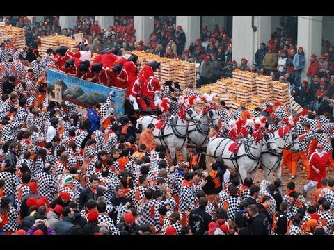 Carnevale d Ivrea 2008 Карнавал Иврея Италия 2008